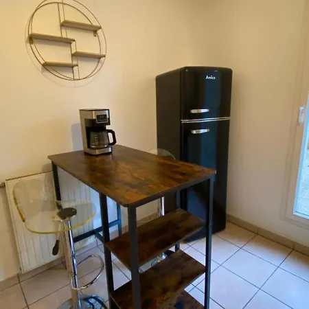 Apartment Duplex En Maison, Terrasse, Garage, Au Calme